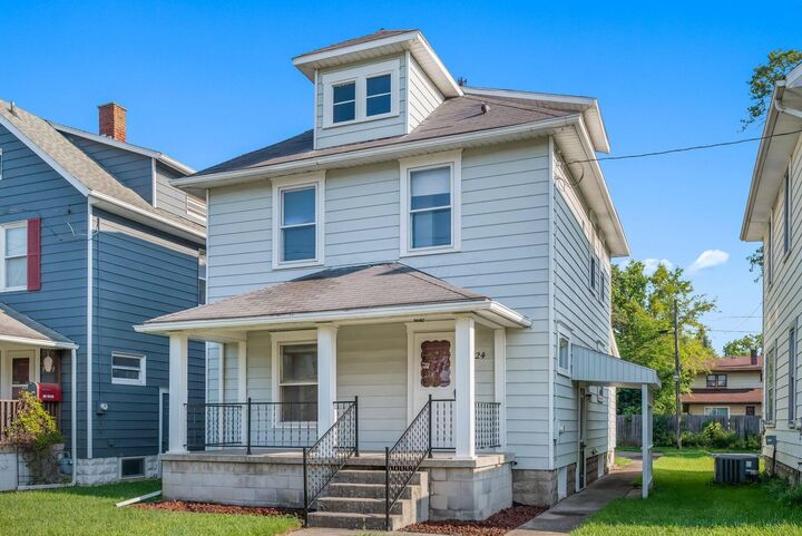 Property Photo:  324 Carner Avenue  OH 43302 
