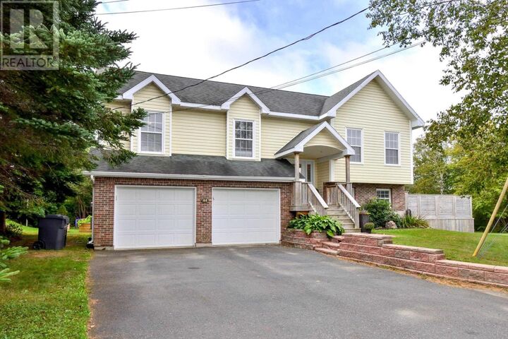 Property Photo: 44 Ferndell Crescent NS B1S 3C6