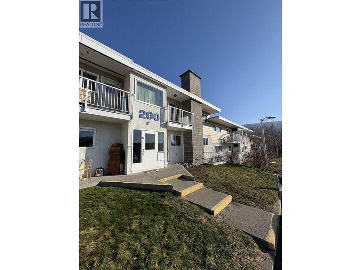 Property Photo: 825 Hill Street 209 BC V0K 1A0