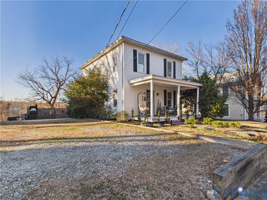 Property Photo:  313 N Bridge St.  VA 23901 