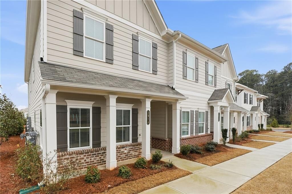 Property Photo:  1914 Cassia Alley  GA 30144 