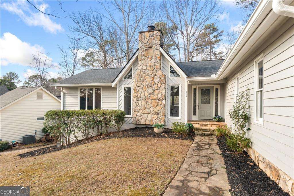 Property Photo:  413 Sassafras Road  GA 30076 