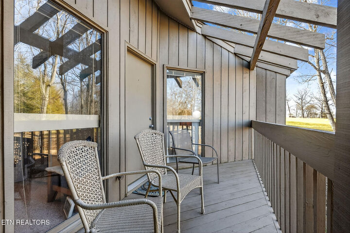 Property Photo: 71 Eagle Court TN 38558