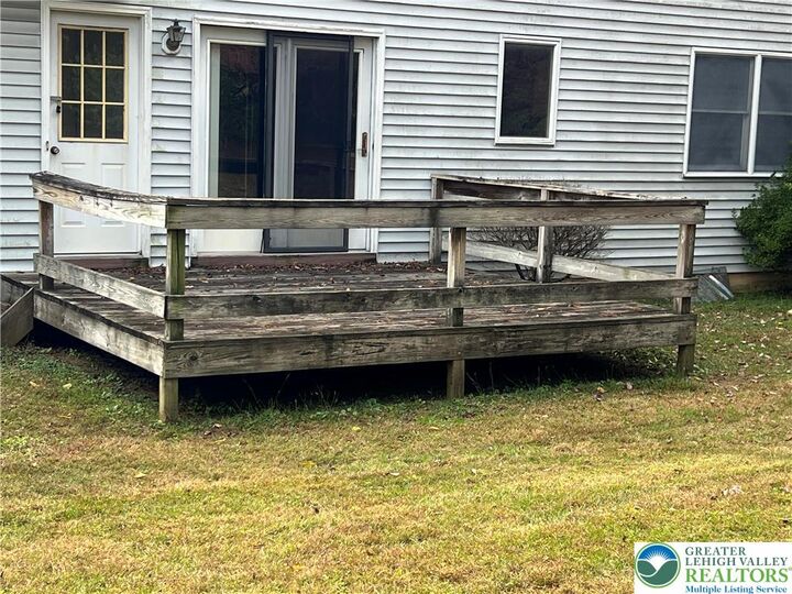 Property Photo:  2507 Swanson Street  PA 18045 