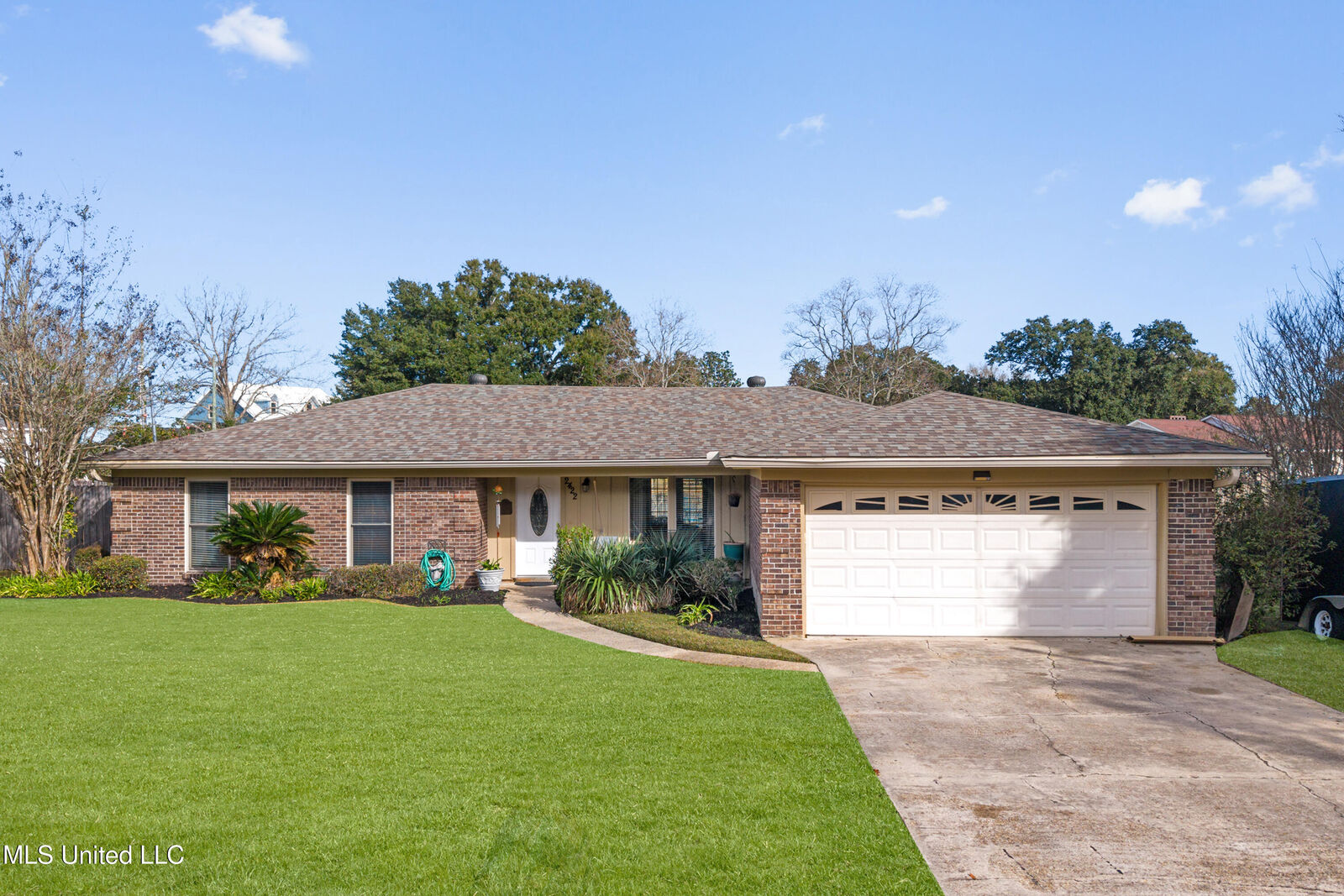Property Photo: 2422 Regency Drive MS 39532