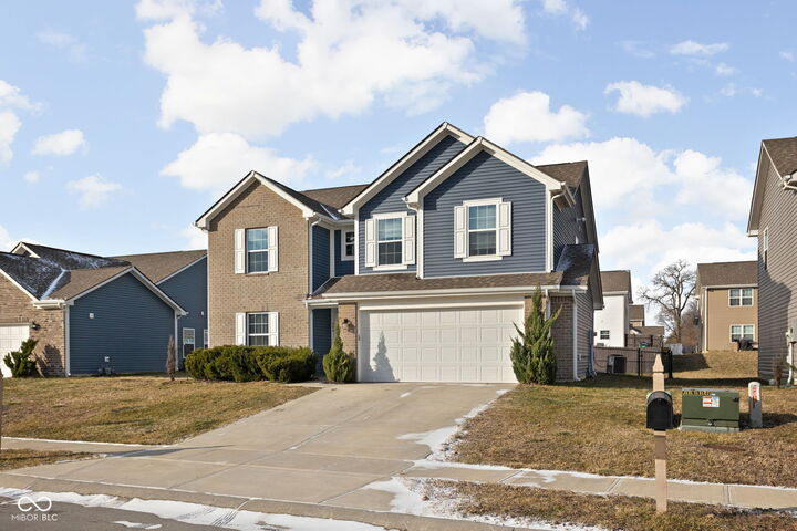 Property Photo:  844 Declaration Drive  IN 46167 