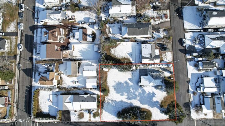 Property Photo:  570 Central Avenue  NJ 07762 