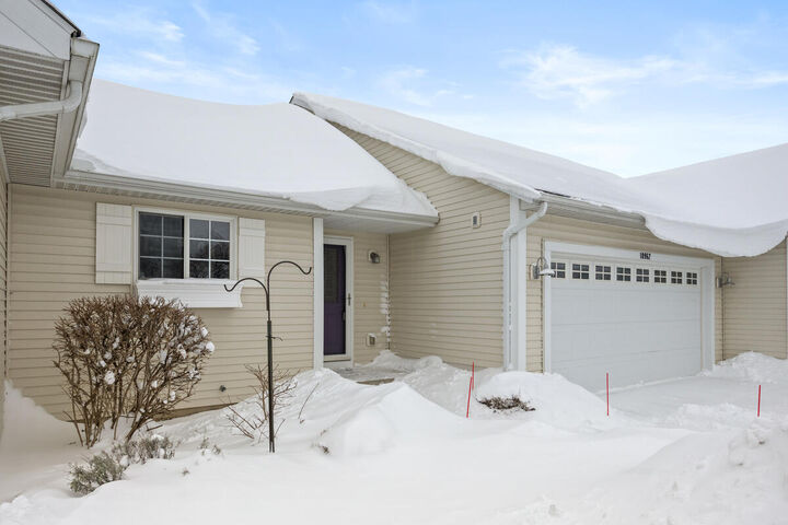 Property Photo: 10962 Cranberry Court MI 49464
