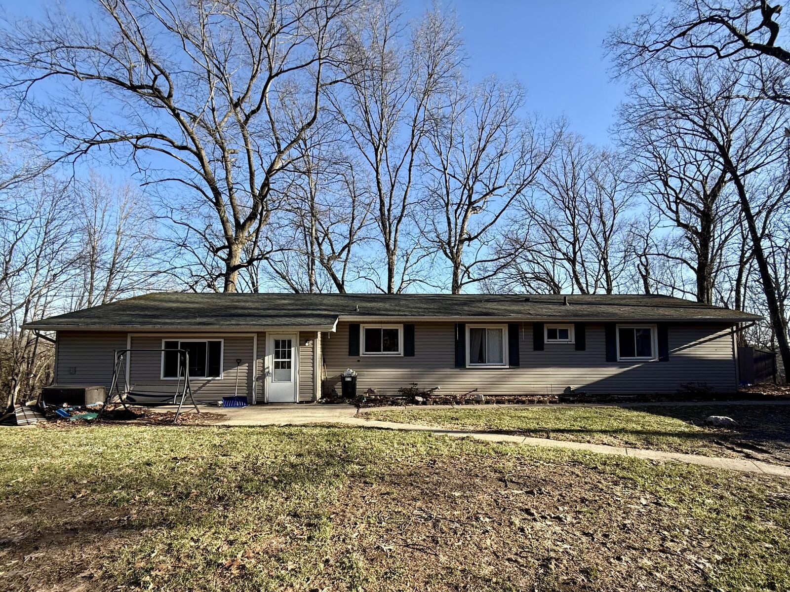 Property Photo:  201 Lake Hills Drive  MI 49237 