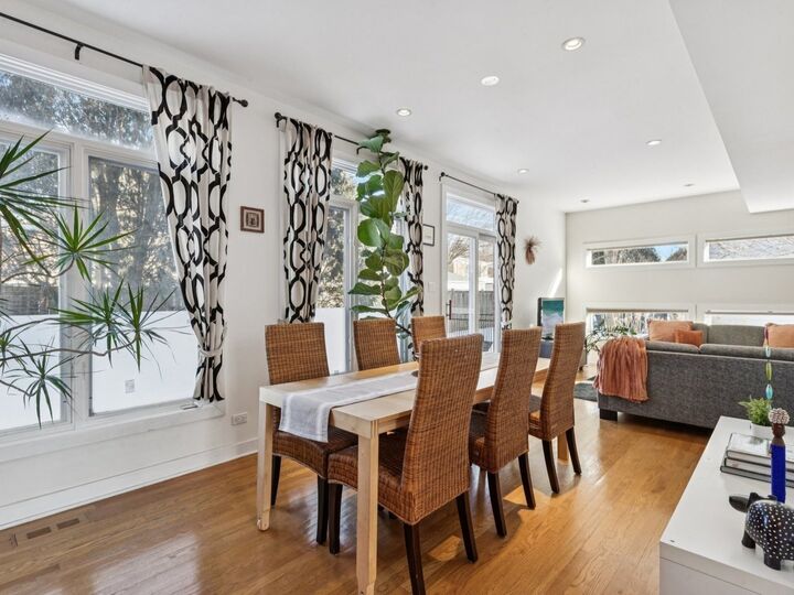 Property Photo:  1515 Monroe Street A  IL 60202 