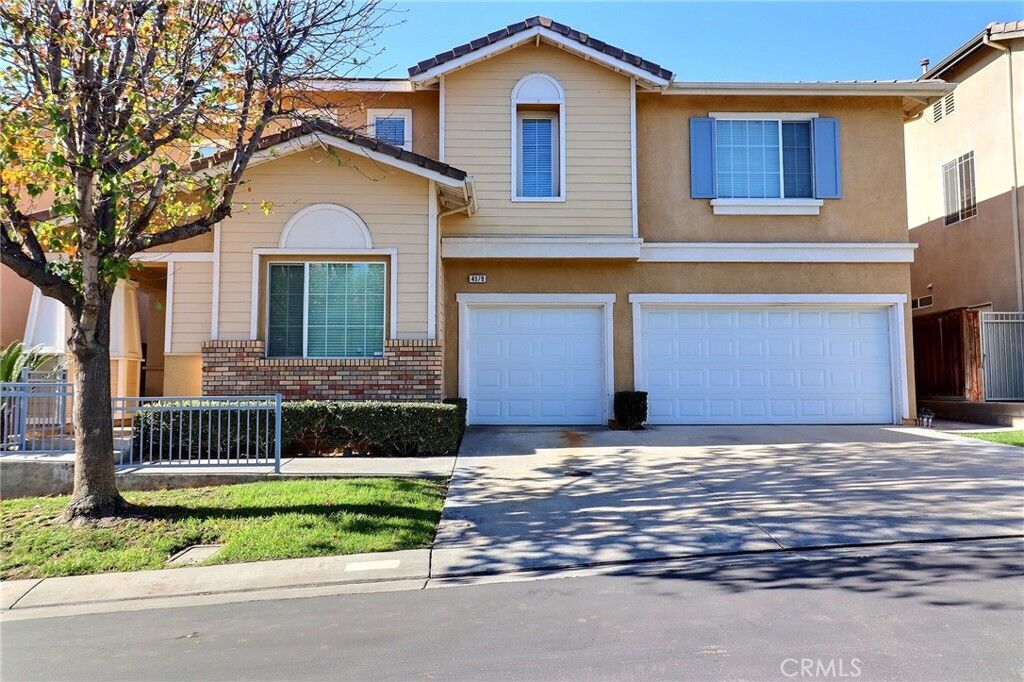 Property Photo:  4878 Streambay Court  CA 92505 