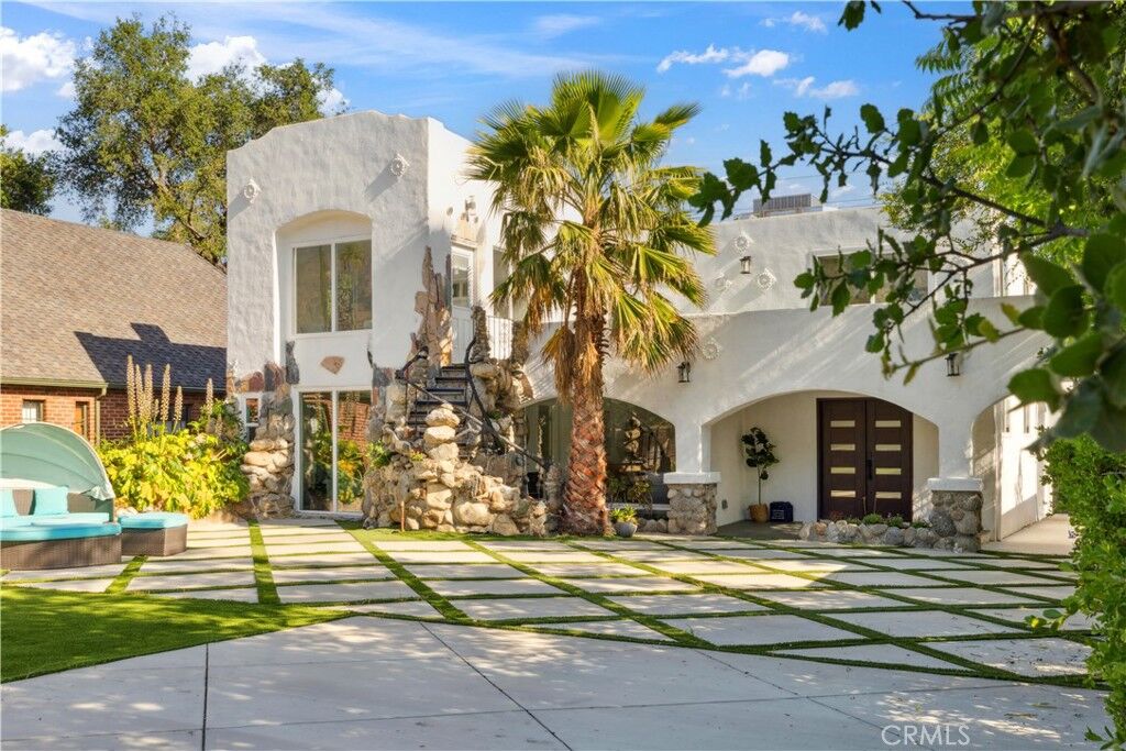 Property Photo: 1290 E Woodbury CA 91104