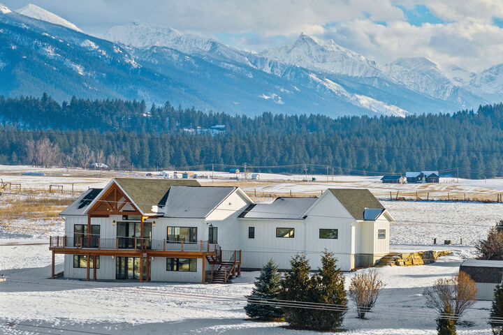 Property Photo: 36171 Acre View Drive MT 59860