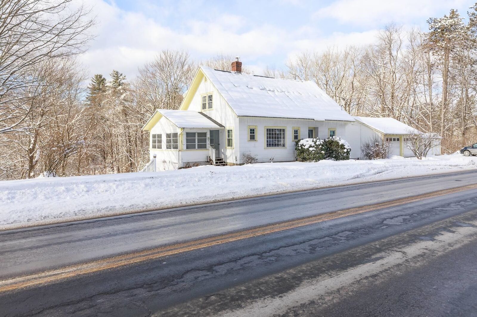 Property Photo:  470 Court Street  NH 03431 