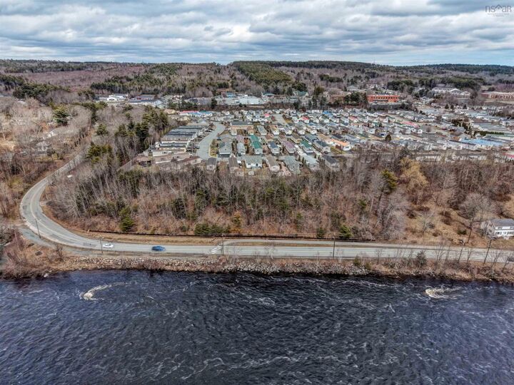 Property Photo:  726 Lahave Street  NS B4V 4E4 