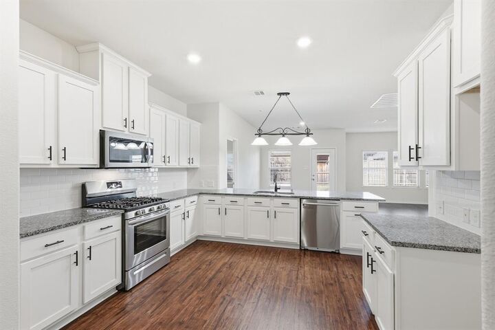 Property Photo: 2409 Evening Stone Drive TX 76227