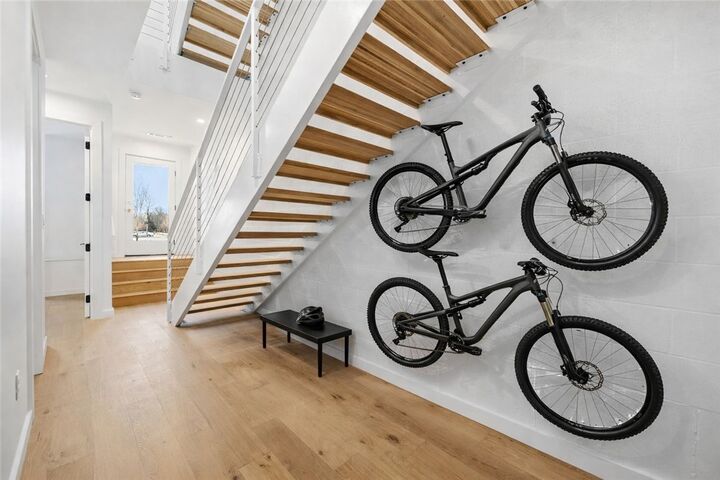 Property Photo:  834 SE 8th Street  AR 72712 