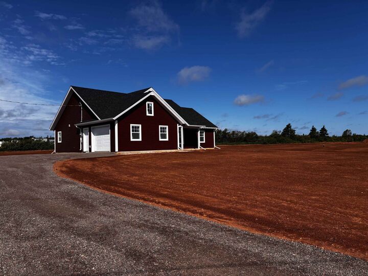 Property Photo:  42 Artz Lane  PE C1E 1R1 