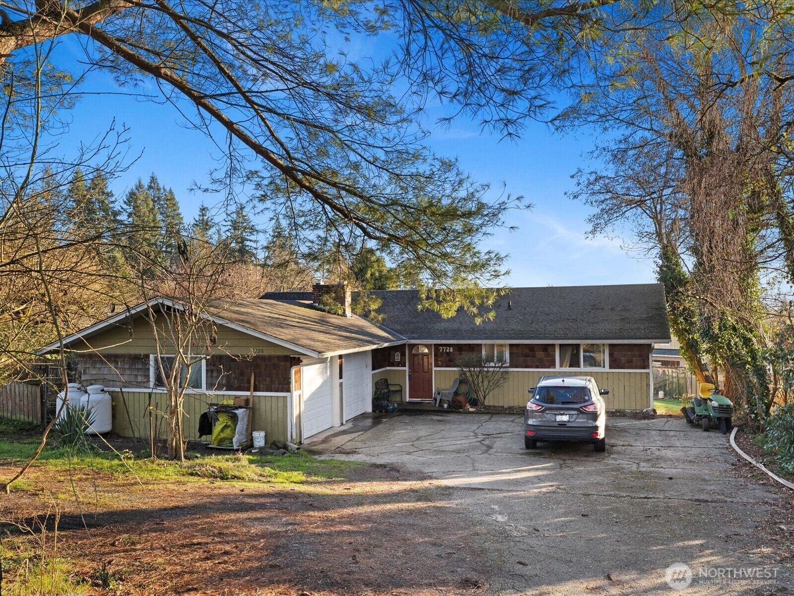Property Photo:  7728 S Lake Stevens Road  WA 98258 