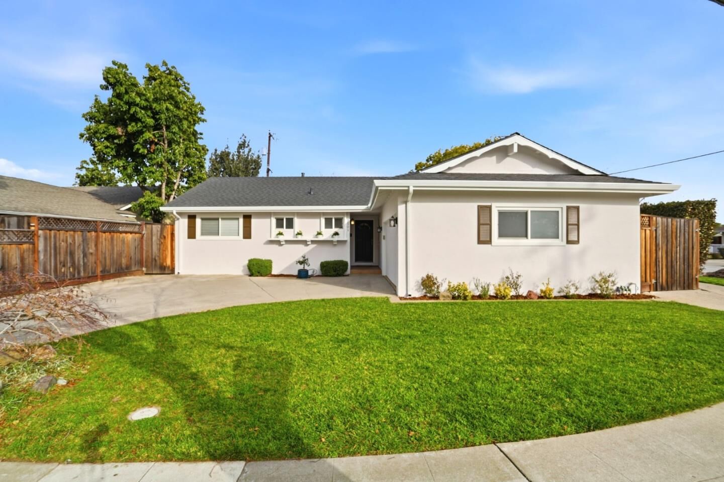 Property Photo:  2501 Tolworth Drive  CA 95128 