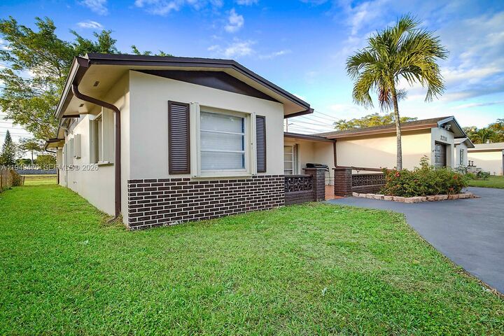 Property Photo:  2210 NW 91st Ter  FL 33024 