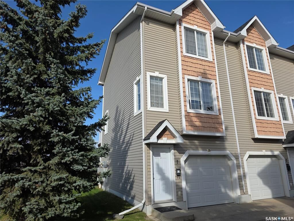 Property Photo: 302 Herold Road 1 SK S7V 1J3