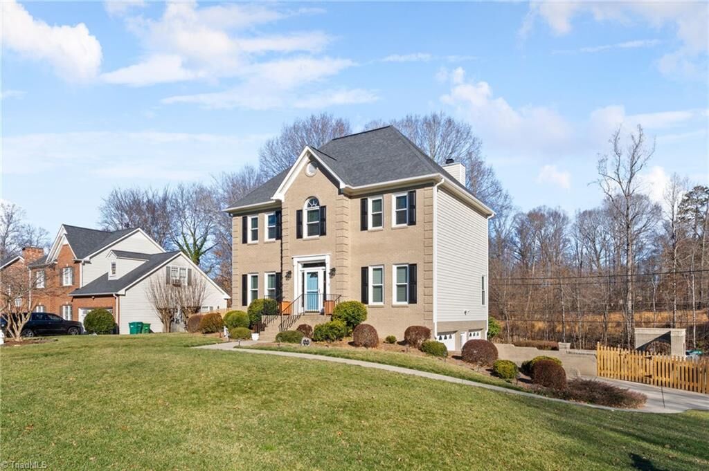 Property Photo:  100 McKnights Trace  NC 27012 