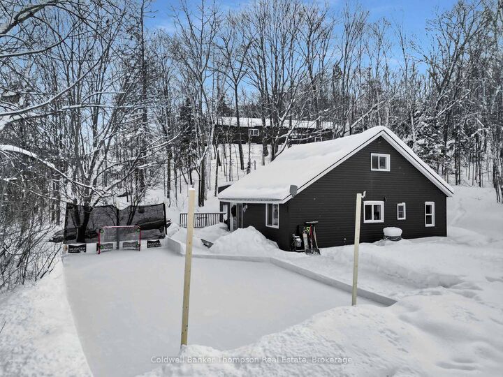 Property Photo:  103 Lindgren Road W  ON P1H 1Y2 