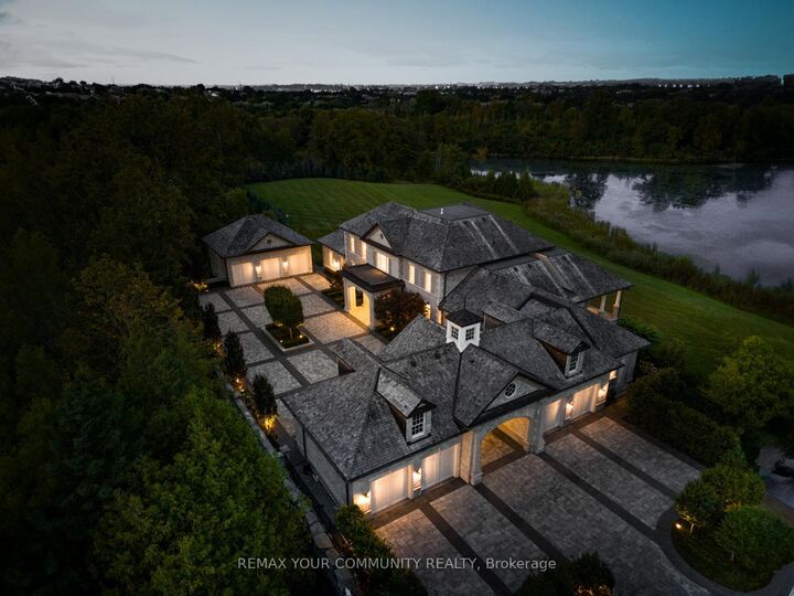 Property Photo:  130 St. John's Side Road E  ON L4G 0M6 