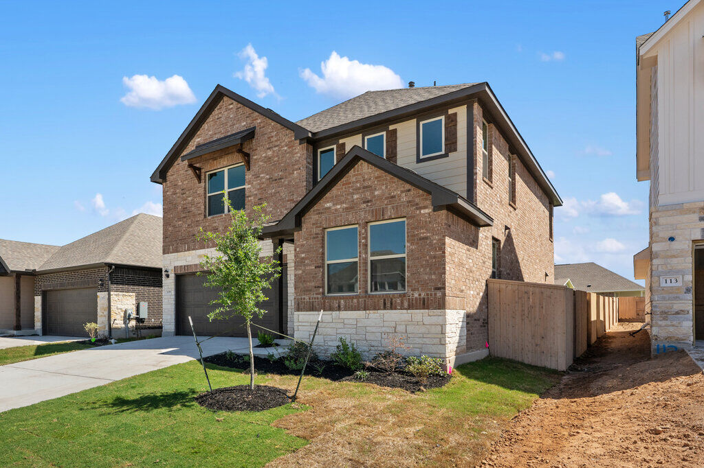 Property Photo:  109 Coleto Trail  TX 78602 