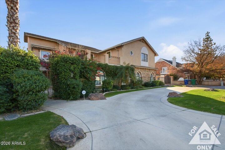 Property Photo:  3203 E Ellis Street  AZ 85213 