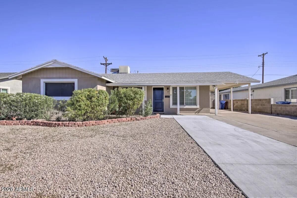 Property Photo:  609 S Priest Drive  AZ 85281 