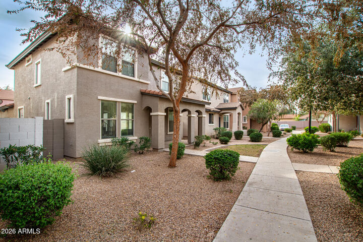 Property Photo:  1912 E Harrison Street  AZ 85295 