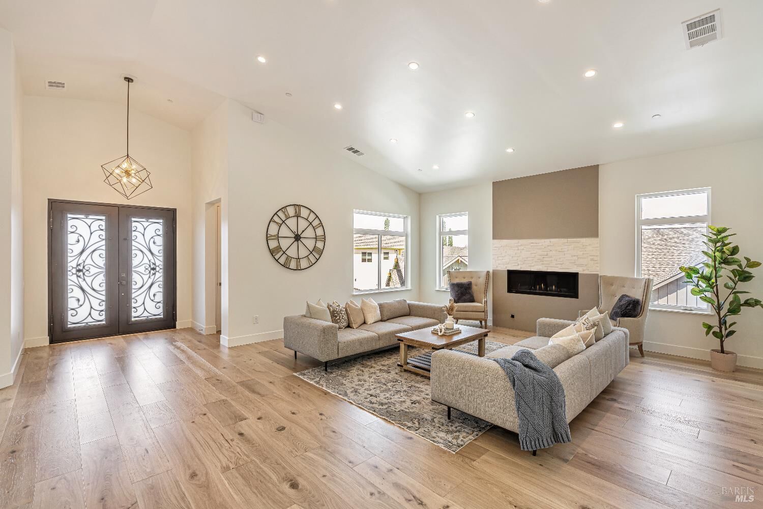 Property Photo:  2022 Stony Oak Court  CA 95403 