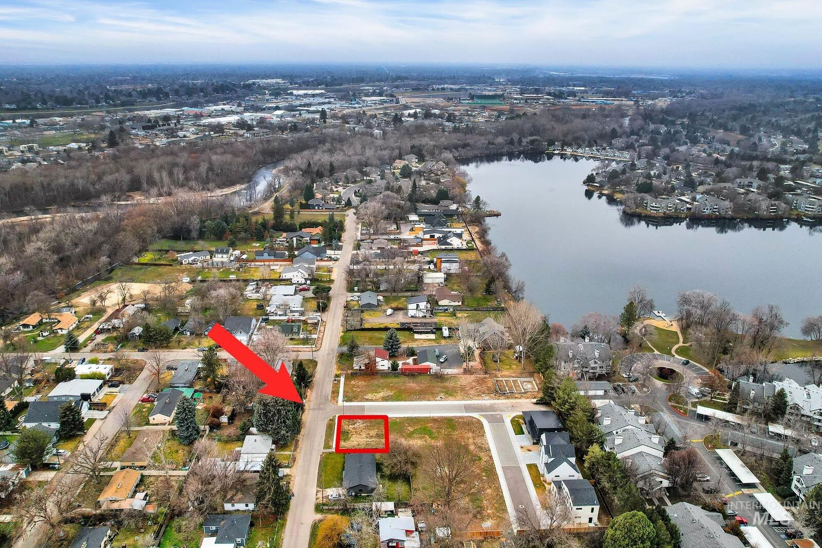 Property Photo: 3002 N Water Run Ln ID 83703