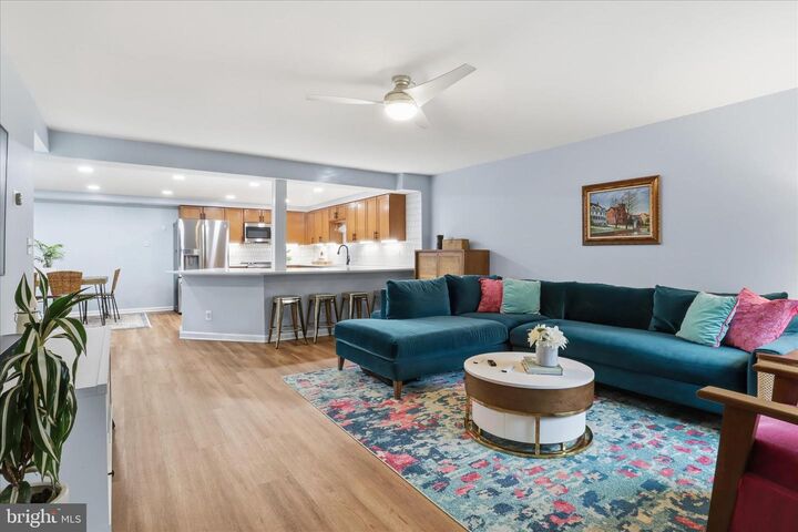 Property Photo: 1563 N Van Dorn Street B N 1563 B VA 22304