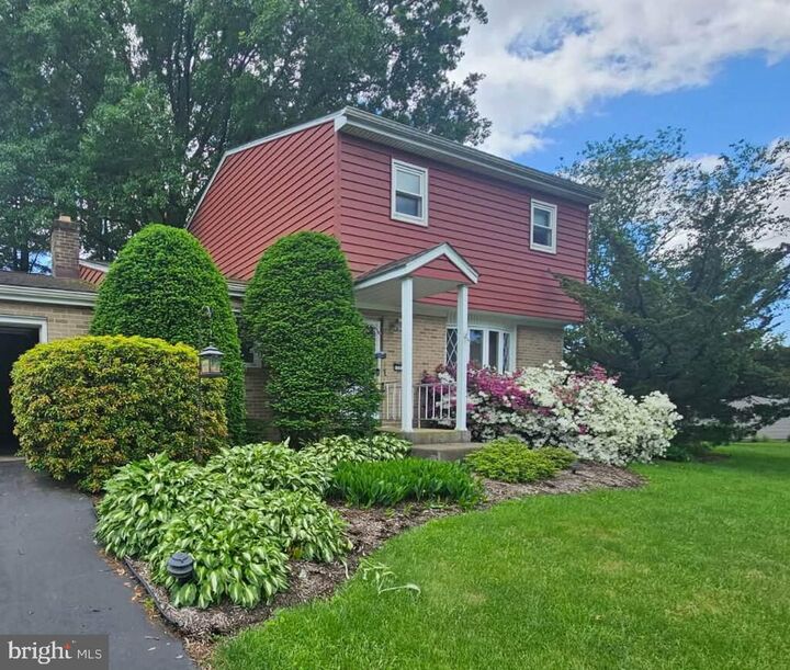 Property Photo:  1312 Scenery Drive  PA 17050 