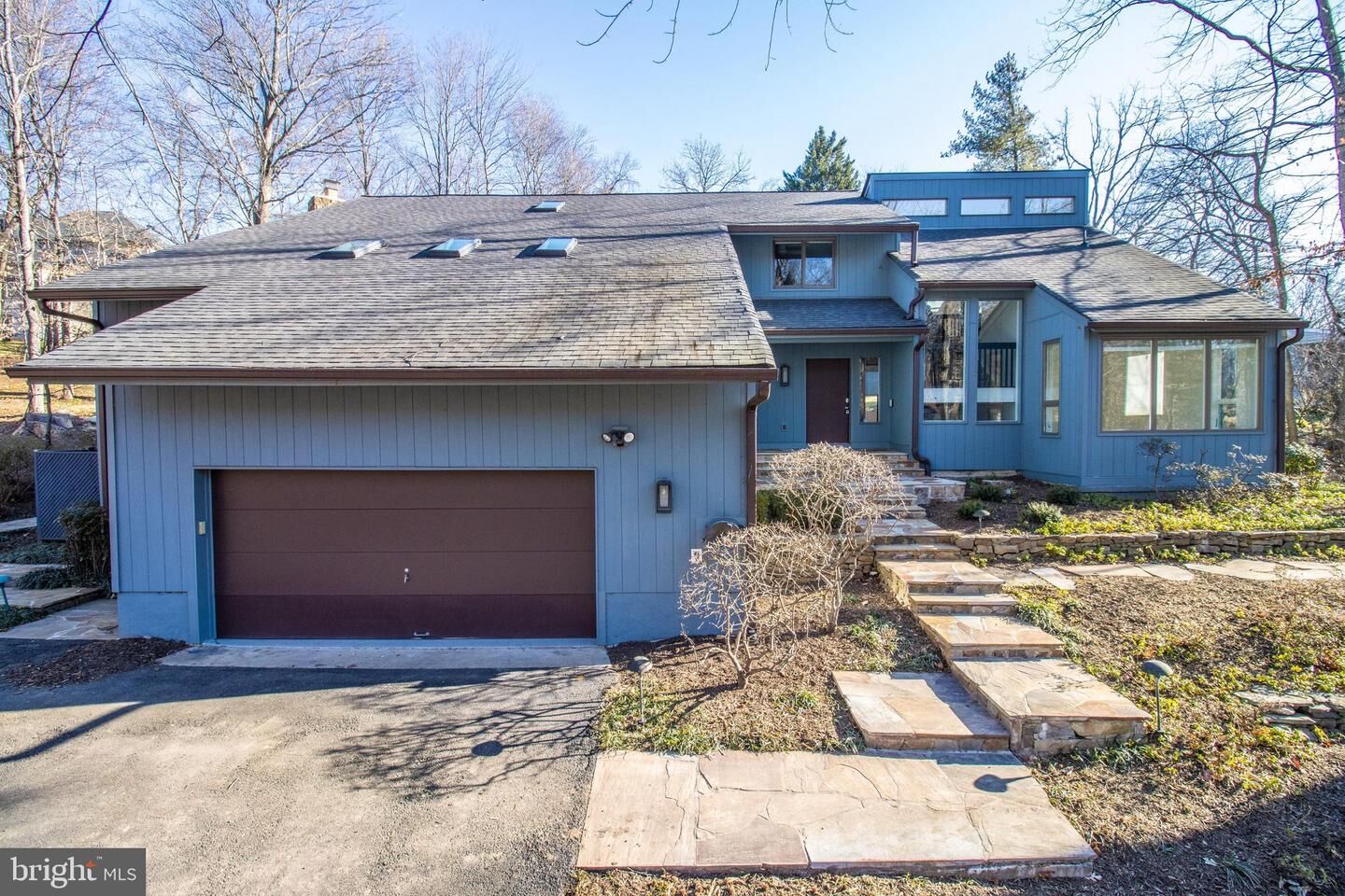 Property Photo:  7107 Roxann Road  VA 22315 