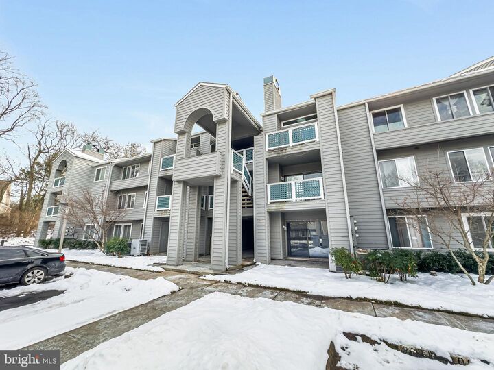 Property Photo:  11741 Summerchase Circle 1741-B  VA 20194 