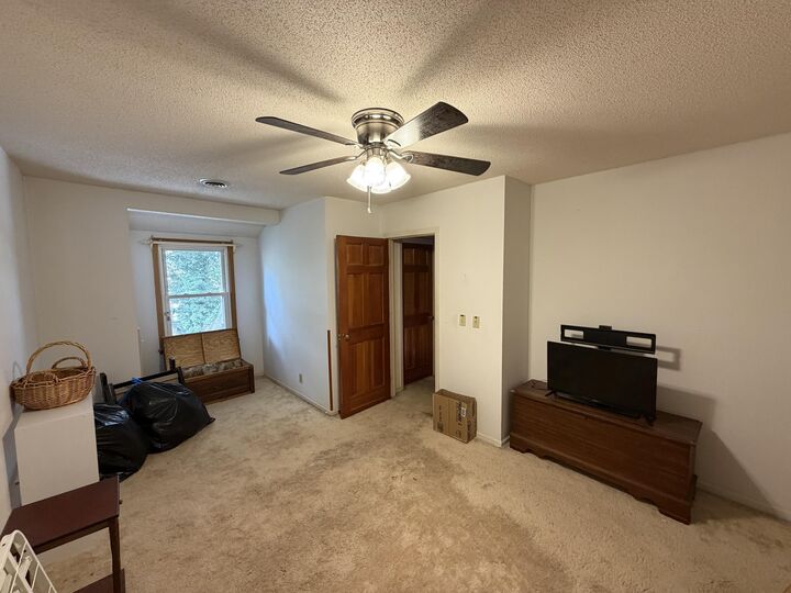 Property Photo: 323 Knott Drive SC 29048