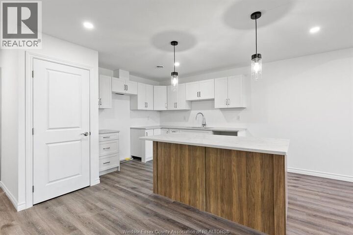 Property Photo:  100 Erie Street North  ON N0P 2C0 