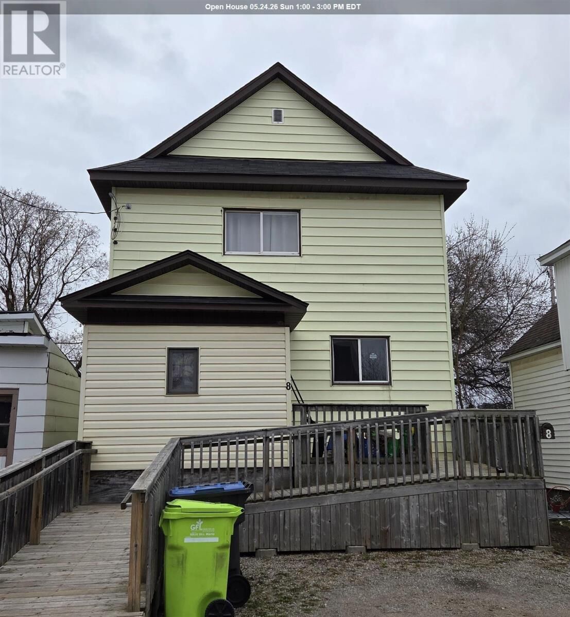 Photo de la propriété:  8 Dufferin St  ON P6B 2N4 