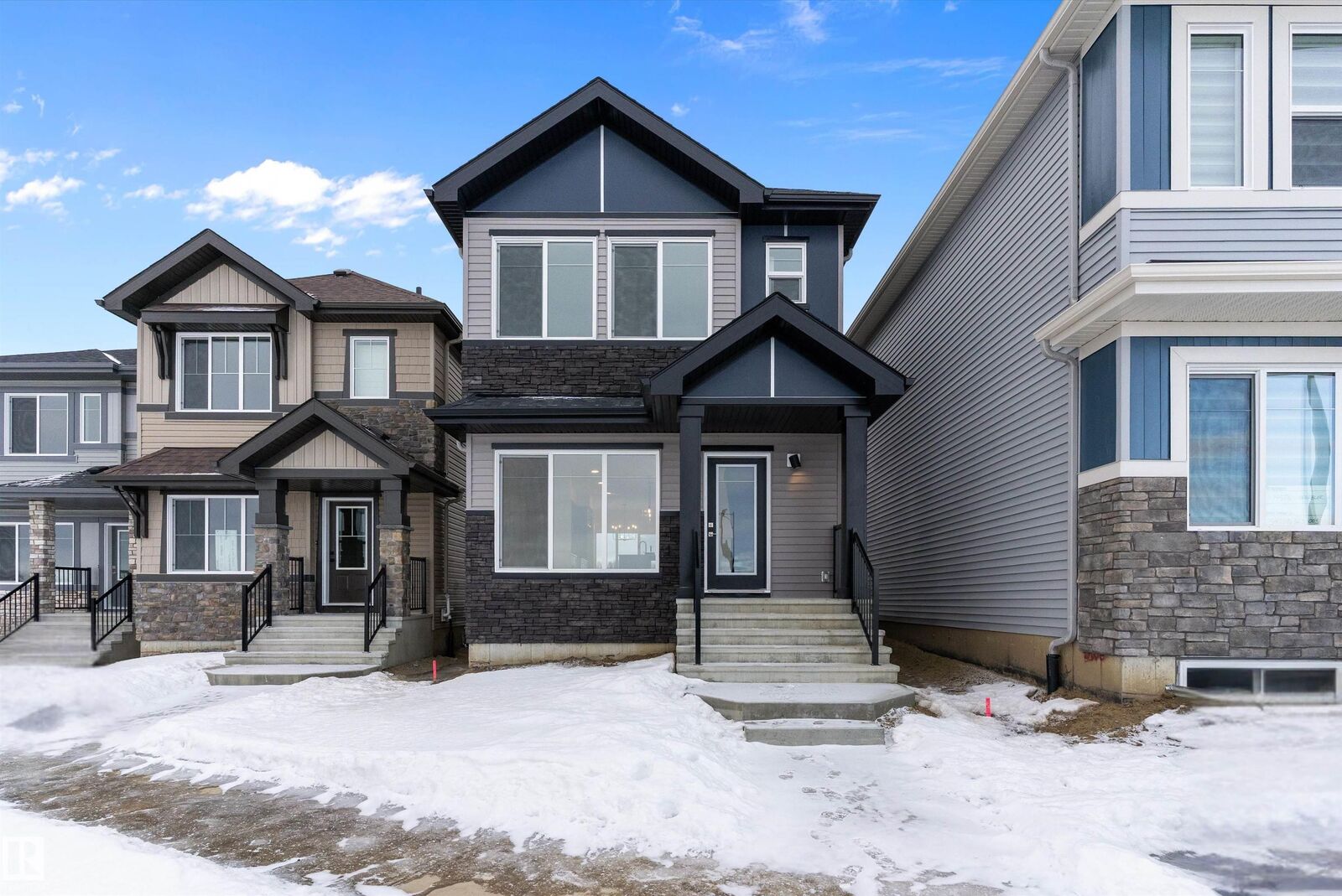 Property Photo:  4574 Warbler Loop NW  AB T5S 0W9 
