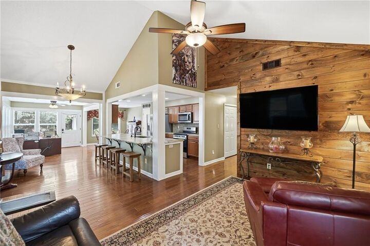 Property Photo:  201 Talona Lake Terrace  GA 30536 