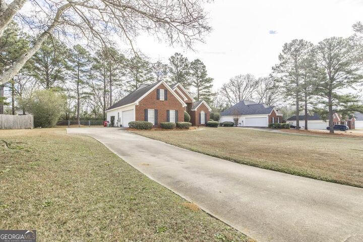 Property Photo: 1066 Alma Drive GA 31216