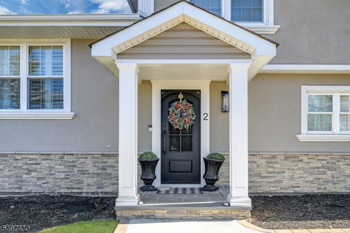 Property Photo:  2 Knoll Rd  NJ 07004 