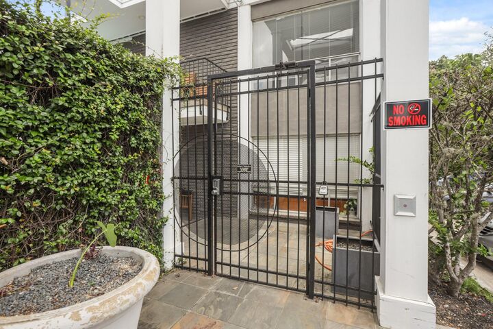 Property Photo:  3602 Garrott Street Street 3  TX 77006 