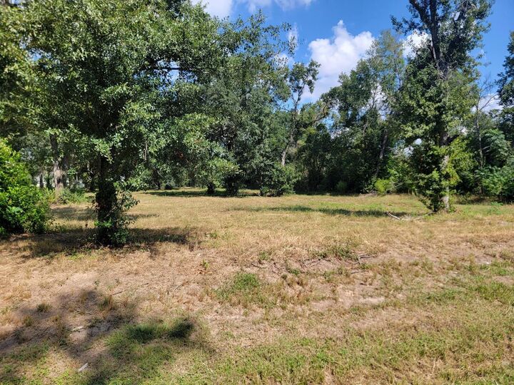 Property Photo: 0 11th Street TX 77493