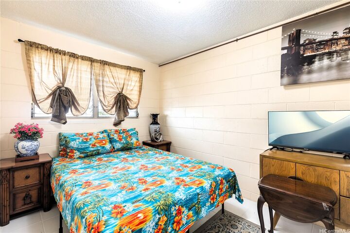 Property Photo:  2033 Wilcox Lane B314  HI 96819 