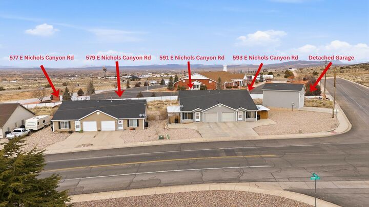 Property Photo:  577-593 E Nichols Canyon Rd 577-579 &Amp 591-593 + Rv Garage  UT 84721 